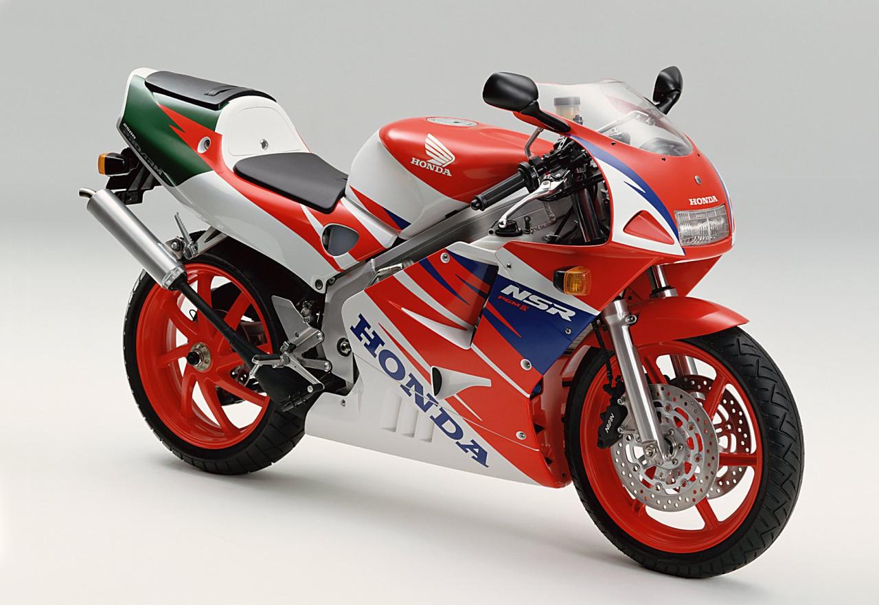 Spesifikasi honda nsr 250