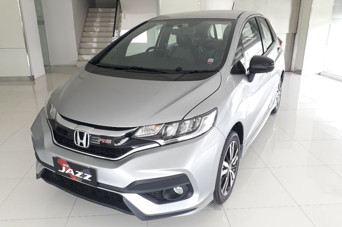 Honda jazz rs 2015 spesifikasi