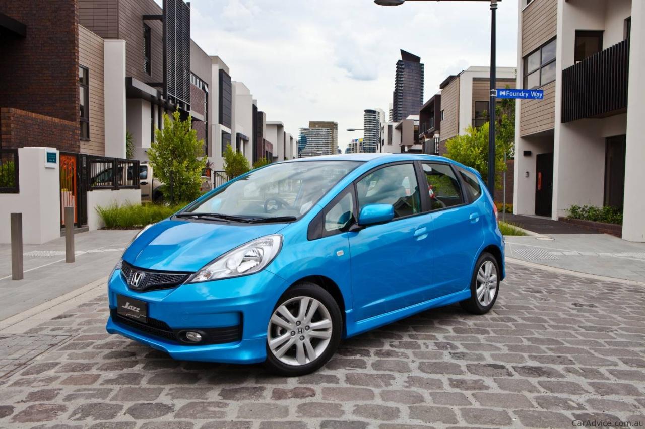 Honda jazz 2011 spesifikasi