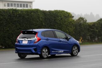 Spesifikasi honda jazz 2014