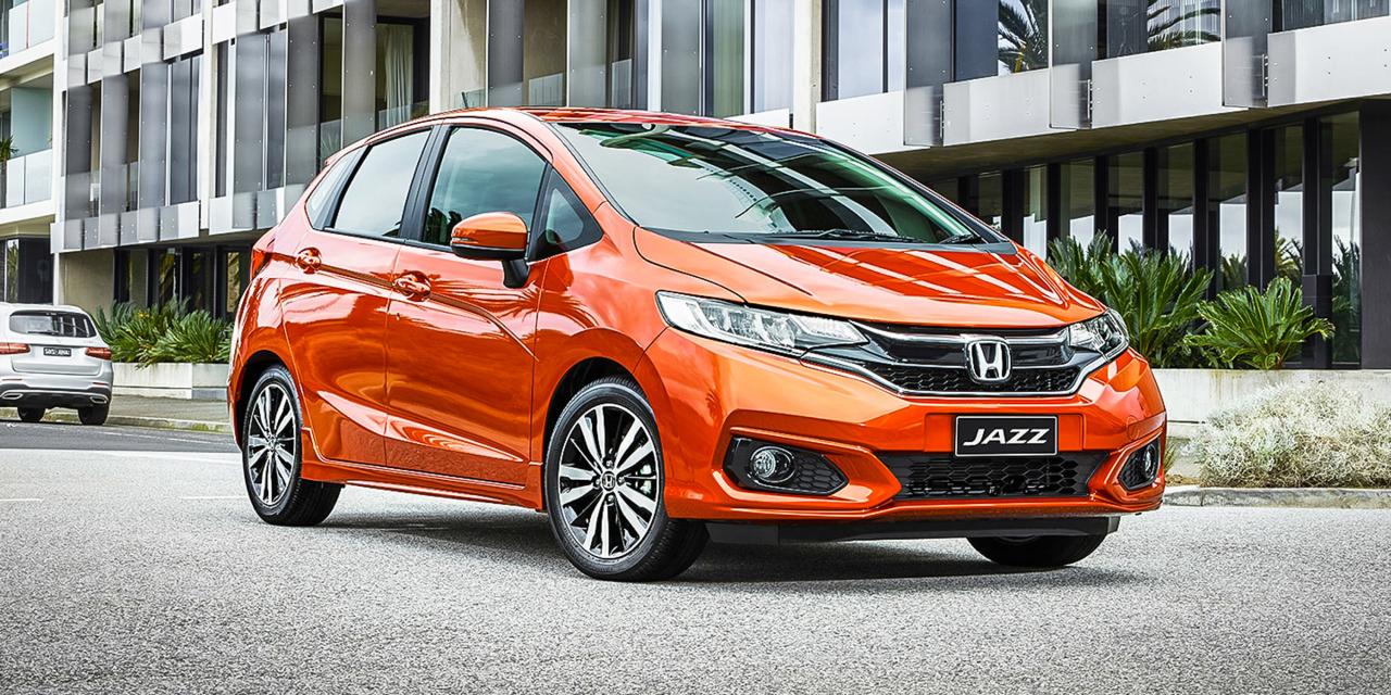 Harga dan spesifikasi honda jazz 2018