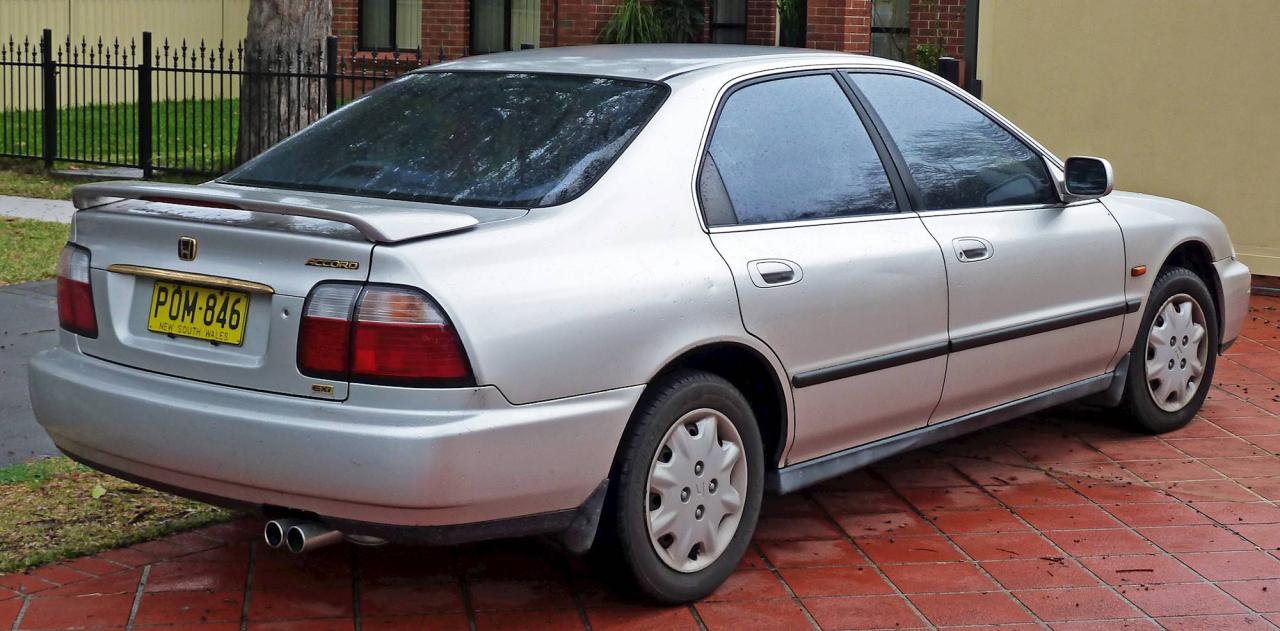 Spesifikasi honda accord 1997