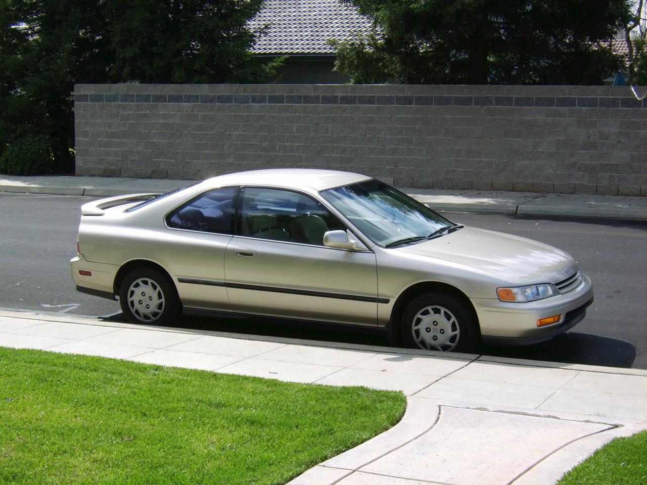 Honda accord 1994 spesifikasi