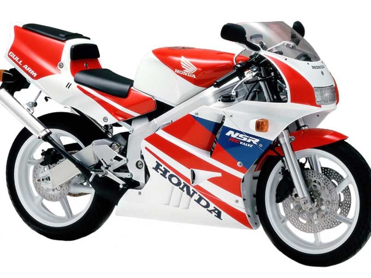 Spesifikasi honda nsr 250