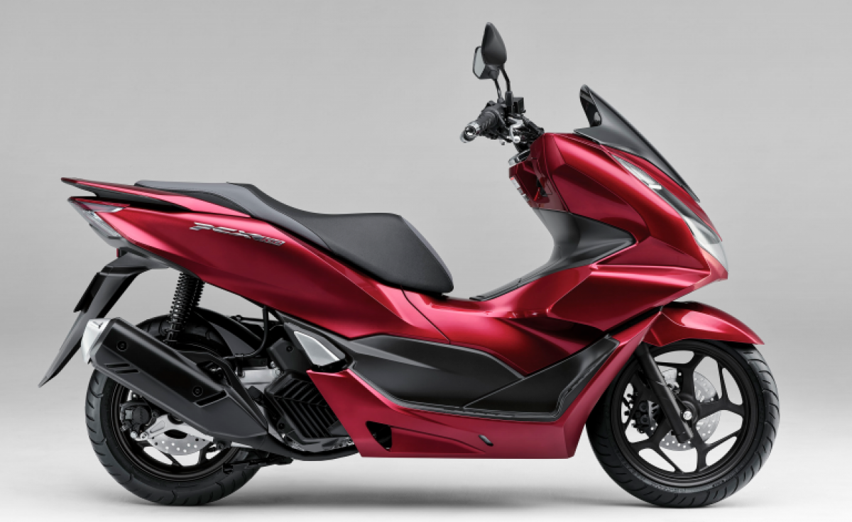 Harga dan spesifikasi motor honda pcx terbaru