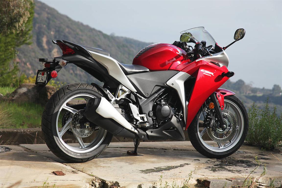 Harga dan spesifikasi honda cbr