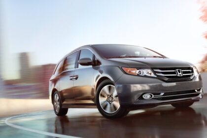 Harga dan spesifikasi honda odyssey 2014