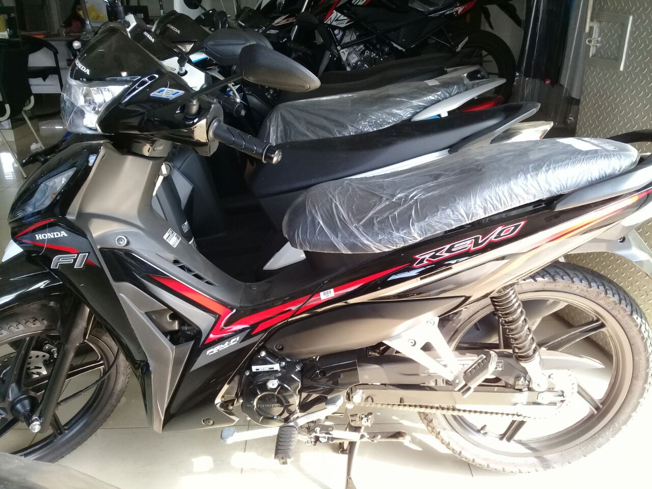 Honda revo 2010 spesifikasi