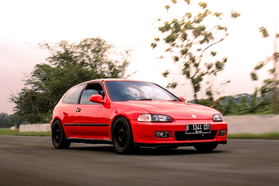 Spesifikasi honda civic estilo sr3