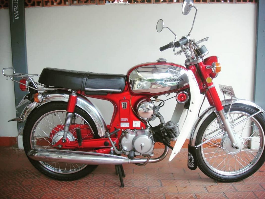 Spesifikasi honda 90