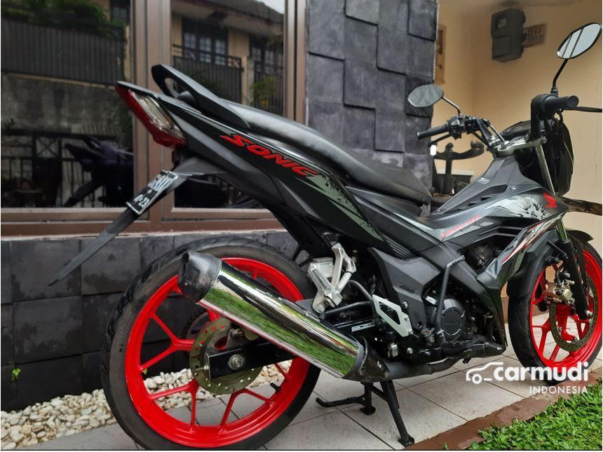 Spesifikasi honda sonic 2019