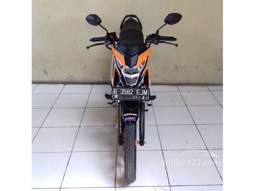 Spesifikasi honda sonic 2015