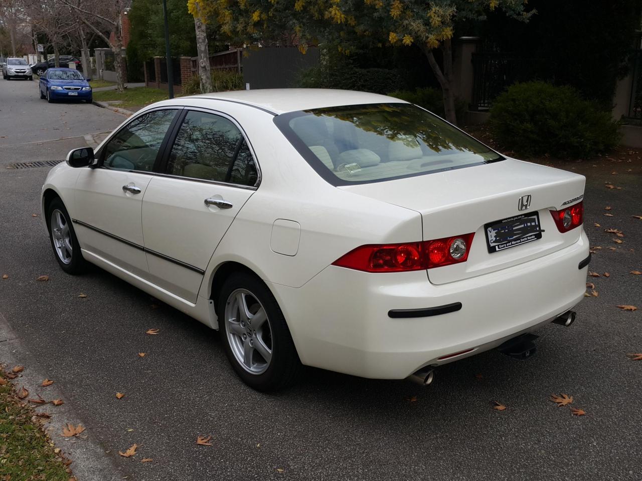 Honda accord 2004 spesifikasi