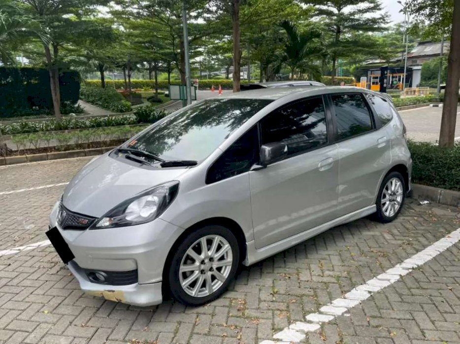 Honda jazz rs 2013 spesifikasi