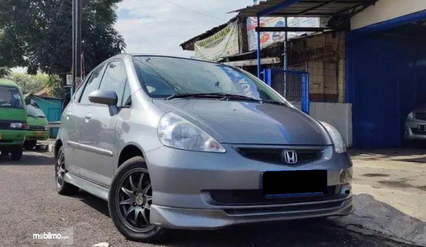 Vtec hybride hatchback facelift segmenta iz modeli specs carbuyer autoexpress vesti