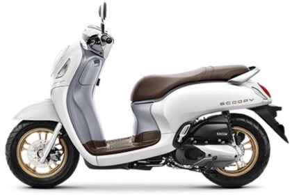 Harga dan spesifikasi motor honda scoopy terbaru