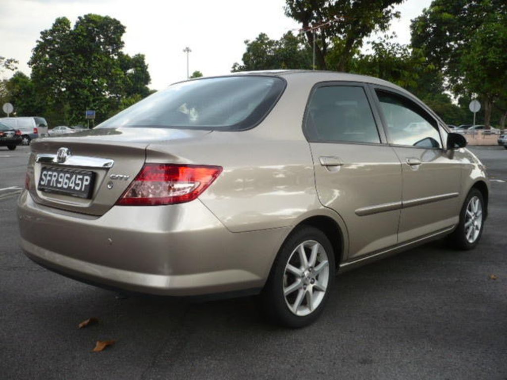 Honda city 2004 spesifikasi