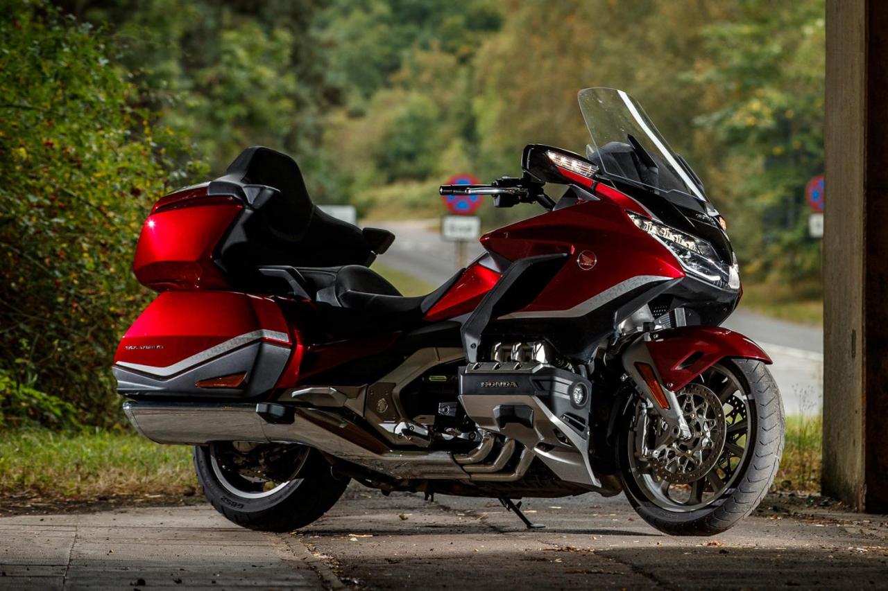 Spesifikasi honda goldwing 2018